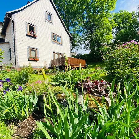 Appartement Alte Wildmeisterei - Gartenblick Neuhaus am Rennweg