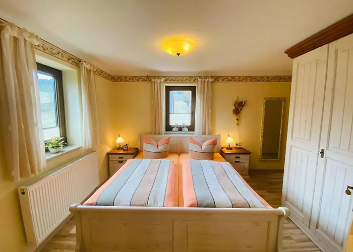 Alte Wildmeisterei - Gartenblick Appartement *