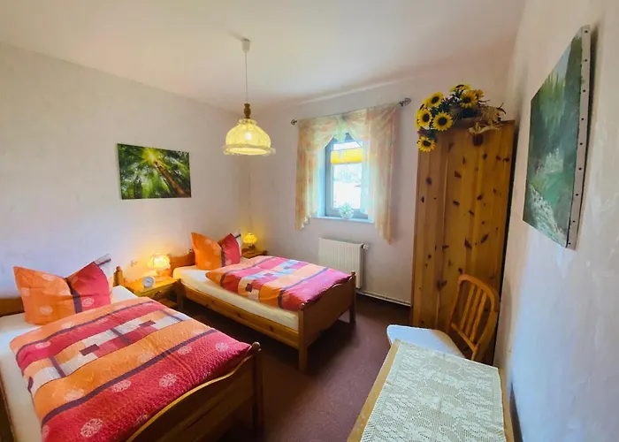 Alte Wildmeisterei - Gartenblick *