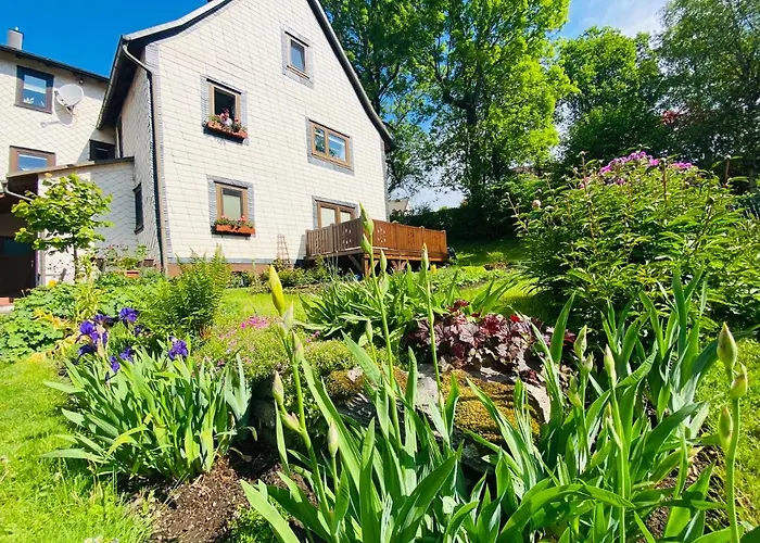 Appartement Alte Wildmeisterei - Gartenblick Neuhaus am Rennweg